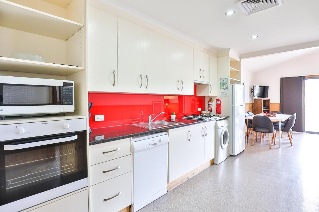 Big4 Mildura Getaway Hotel Екстериор снимка