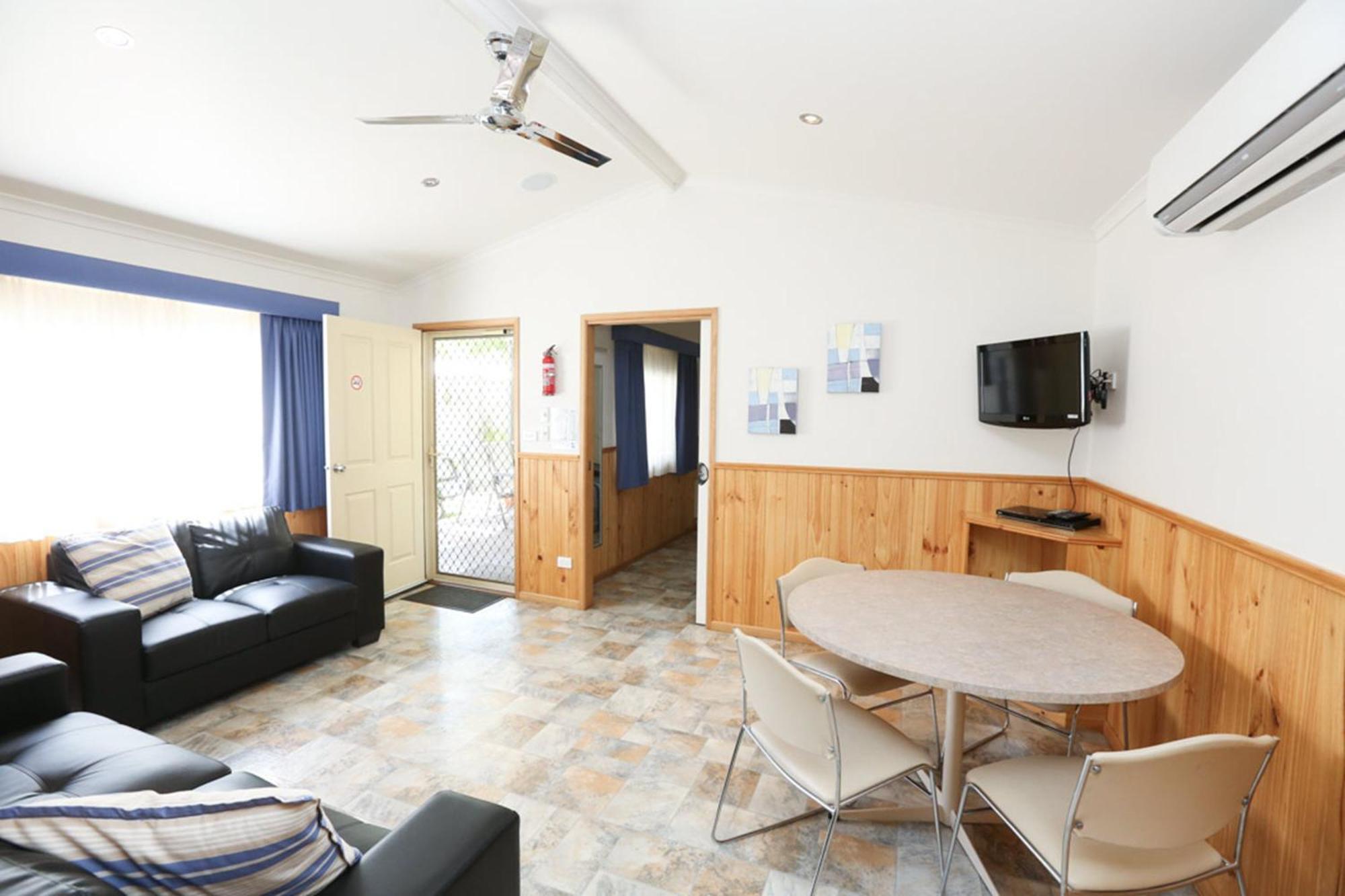 Big4 Mildura Getaway Hotel Стая снимка
