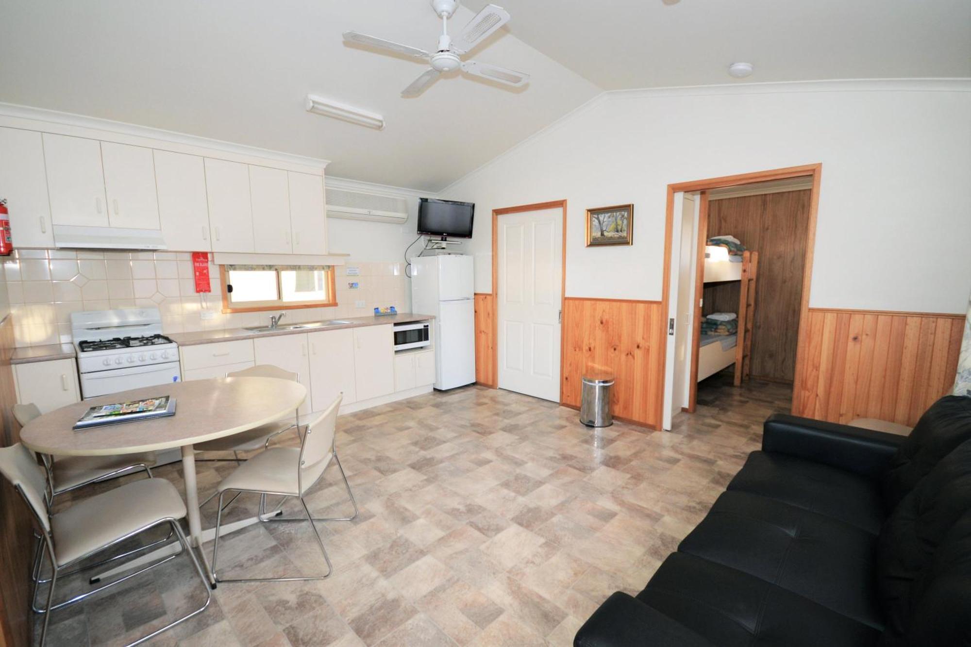 Big4 Mildura Getaway Hotel Екстериор снимка