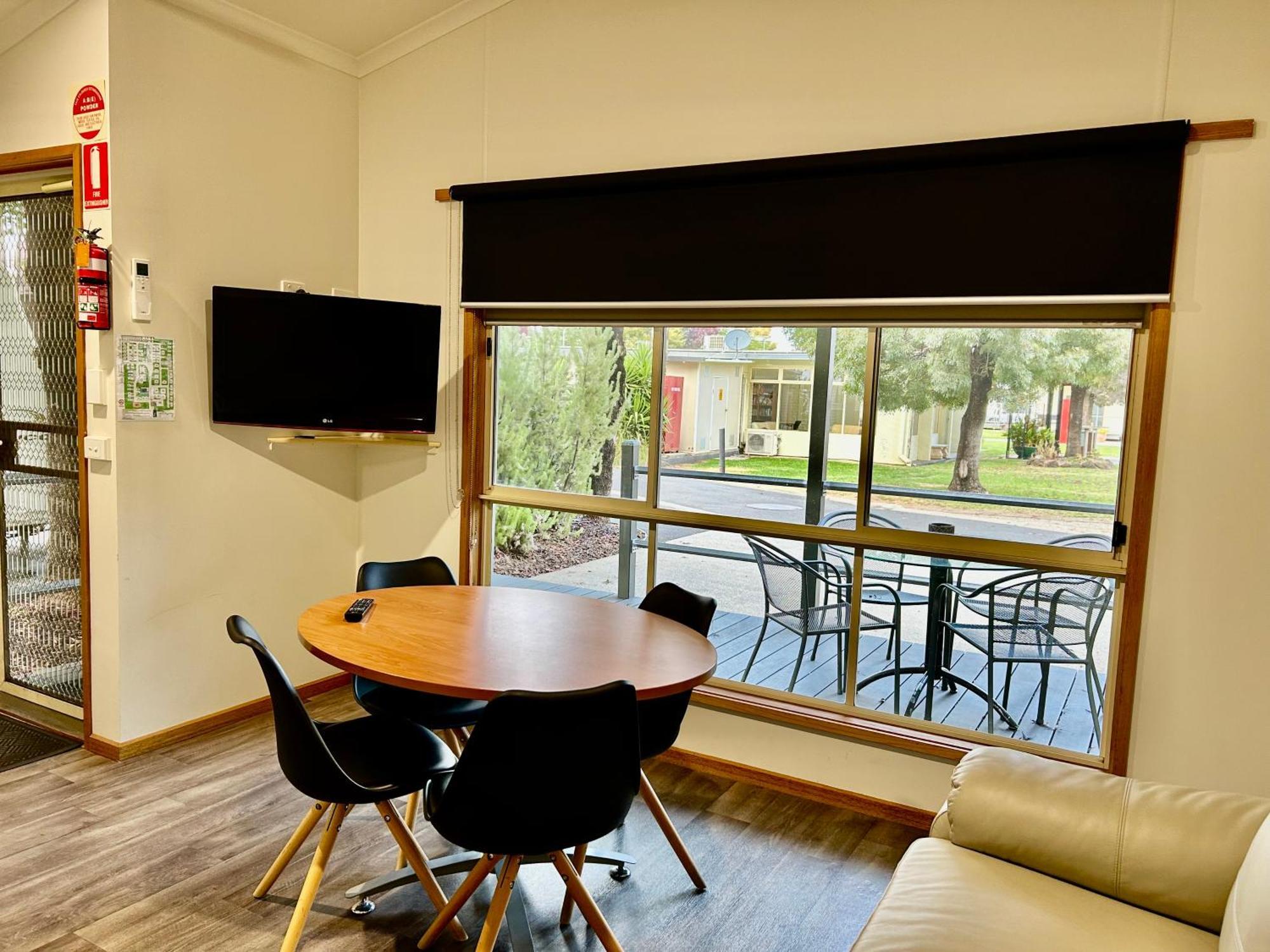 Big4 Mildura Getaway Hotel Екстериор снимка